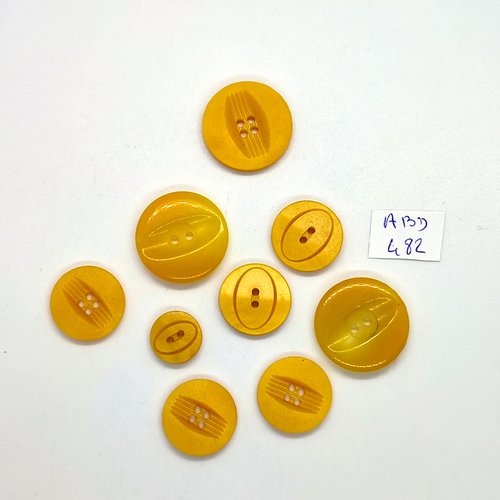 9 boutons en résine orange - taille diverse - abd482