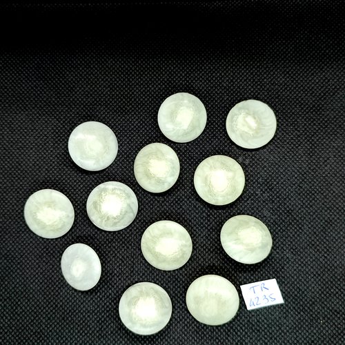 12 boutons en résine blanc cassé / ivoire - 22mm - tr4235