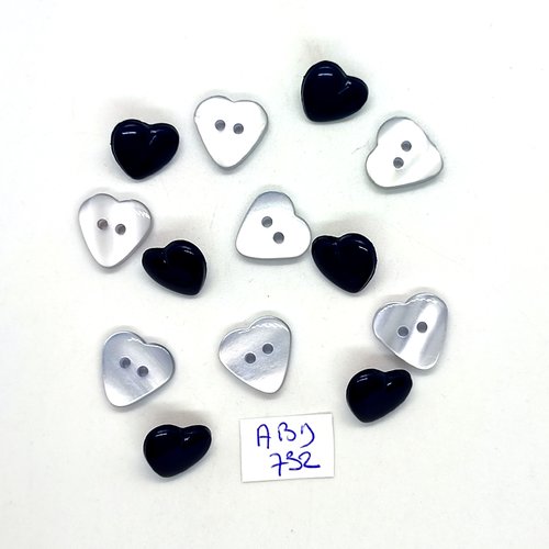 13 boutons fantaisie en résine gris clair et bleu foncé (des coeurs) - 15mm et 13mm - abd732
