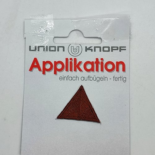 1 thermocollant / écusson à coudre marron - triangle - 3cm