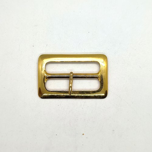 1 boucle de ceinture en métal doré - 51x35mm