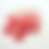 10 boutons en résine rouge - 22mm et 18mm - abd925