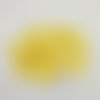 38 boutons en résine jaune - 12mm - abd1039