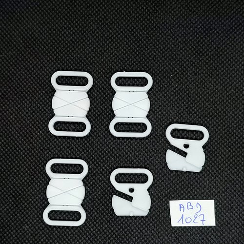 4 attaches en résine blanc - fermé 19x30mm - abd1027
