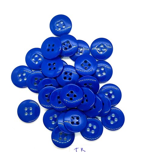 32 boutons en résine bleu - 17mm - tr4307