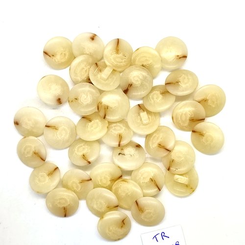 35 boutons en résine beige - 15mm - tr4308