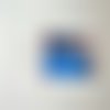 1 thermocollant / écusson à coudre bleu et noir - 767 - 68x68mm