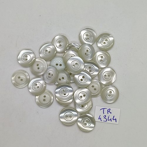 29 boutons résine blanc  cassé - 13mm- tr4344