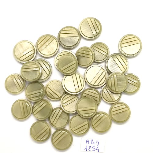 31 boutons résine vert - 17mm et 15mm- abd1254