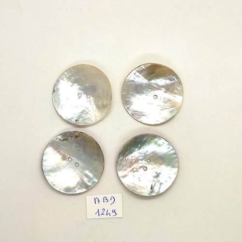 4 boutons nacre gris clair - 33mm - abd1249