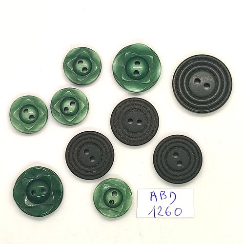 10 boutons résine vert - 21mm - 17mm et 14mm - abd1260