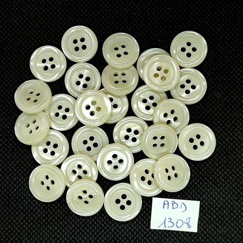 28 boutons résine ivoire / beige clair - 15mm - abd1308