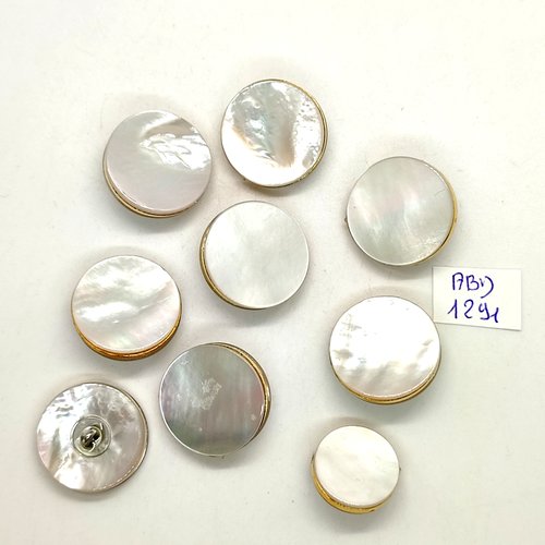 9 boutons nacre blanc et métal doré - 24mm et 18mm - abd1291