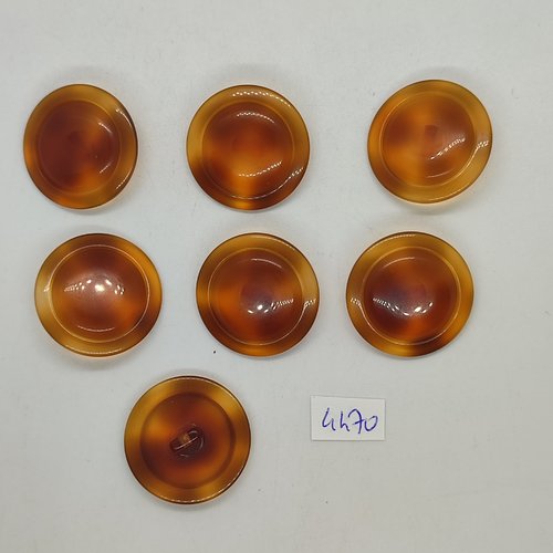 7 boutons résine marron opaque - 26/27mm - tr4470