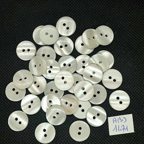 35 boutons résine blanc - 14mm - abd1471