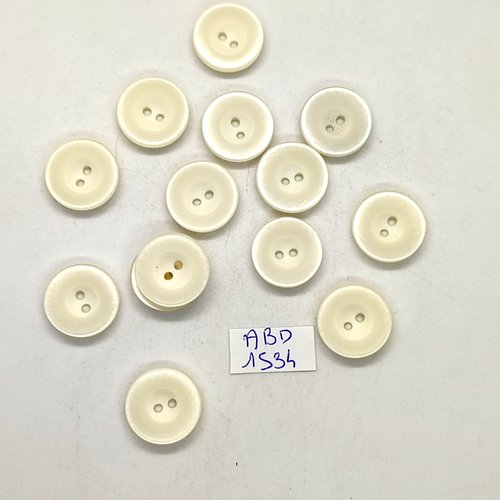 14 boutons en résine ivoire / blanc cassé - 18mm - abv1534