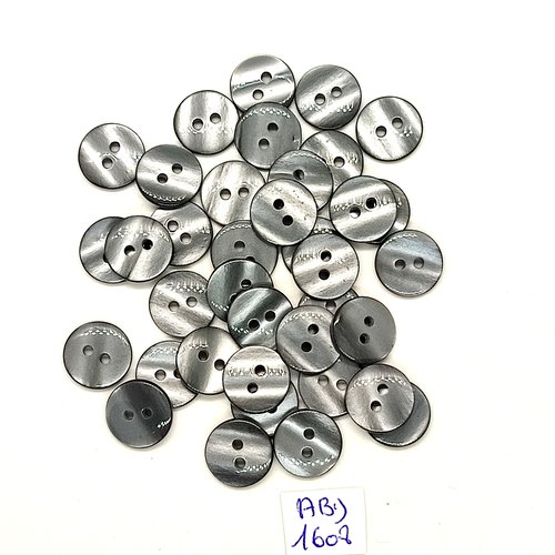 37 boutons en résine gris - 13mm - abv1608