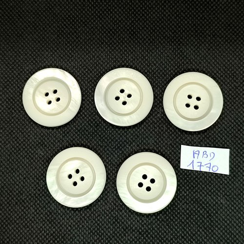 5 boutons en résine blanc cassé - 27mm - abd1770