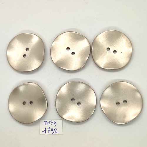 6 boutons en résine beige - 34mm - abd1792
