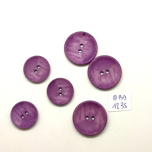 6 boutons en résine violet clair - 25mm et 20mm - abd1835
