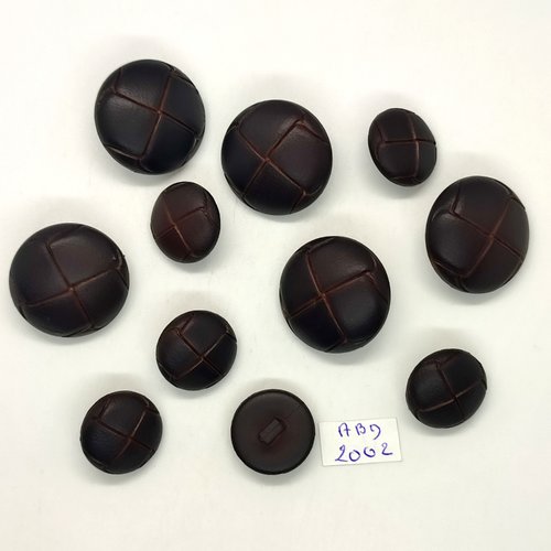 11 boutons en résine marron - 25mm et 18mm - abd2002
