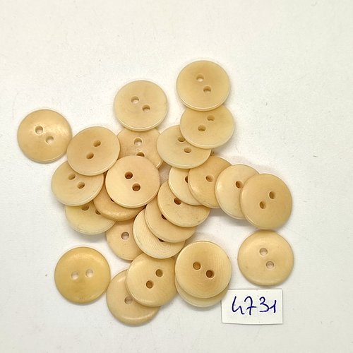 26 boutons en résine beige clair - 14mm - tr4731