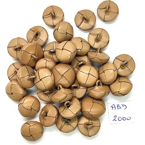 34 boutons en cuir beige foncé - 18mm et 15mm - abd2000