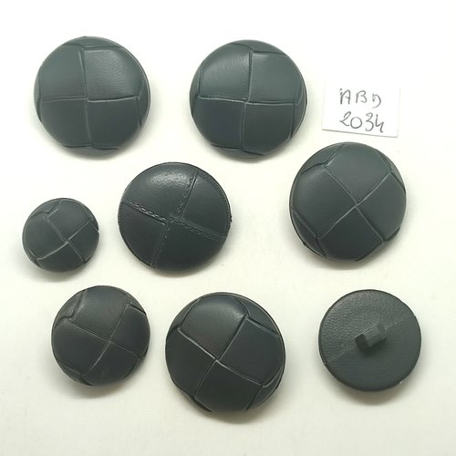 8 boutons en résine gris - 28mm - 27mm - 22mm et 18mm - abd2034