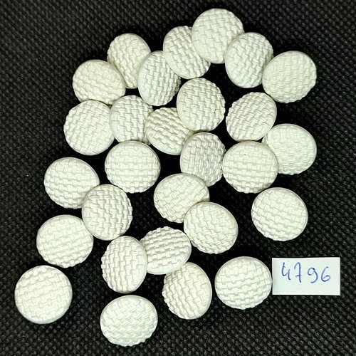 29 boutons en résine blanc - 14mm - tr4796
