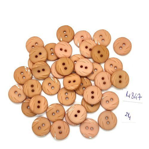 39 boutons en résine beige - 15mm - tr4847