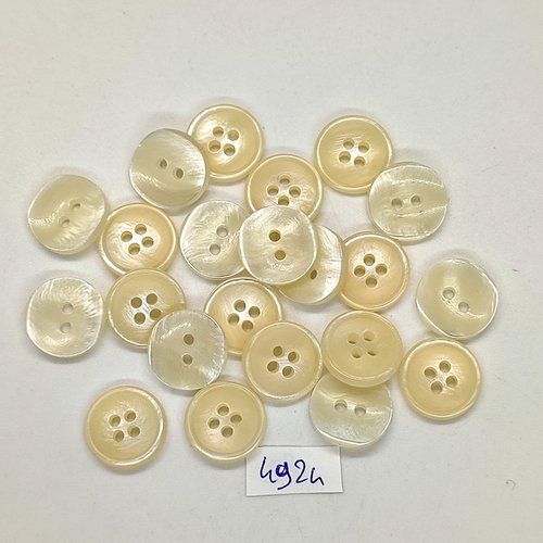22 boutons en résine beige - 15mm - tr4924