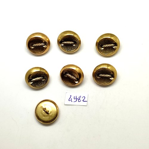 7 boutons en métal doré - 18mm - tr4982