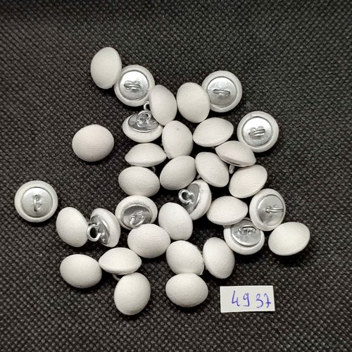 34 boutons en passementerie blanc et métal argenté - 12mm - tr4937