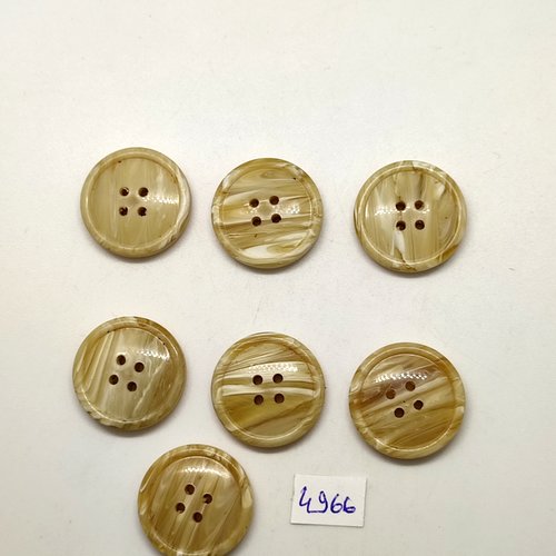 7 boutons en résine beige - 23mm - tr4966