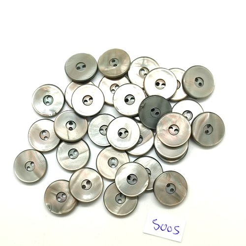 32 boutons en résine gris et marron - 15mm - tr5005