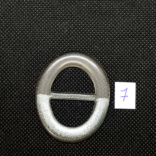 1 boucle de ceinture coulissante en résine beige clair - 39x48mm