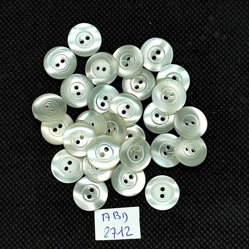 28 boutons en résine blanc - 13mm - abd2712
