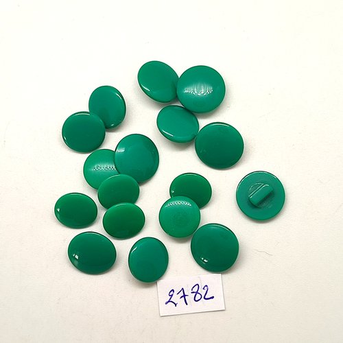 17 boutons en résine vert - 14mm et 12mm - abd2782