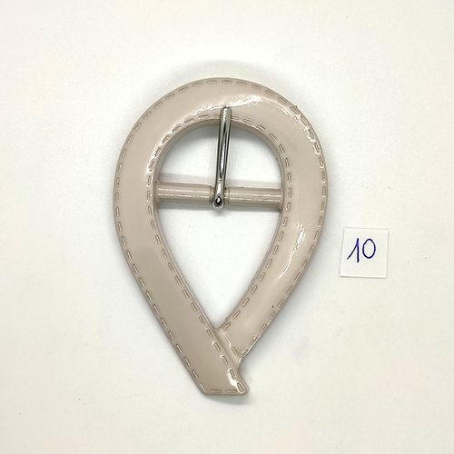 1 boucle de ceinture en résine blanc cassé - 53x79mm