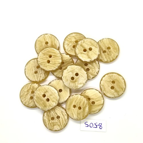 16 boutons en résine beige - 18mm - tr5058