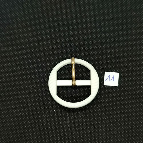 1 boucle de ceinture en résine blanc cassé - 39mm