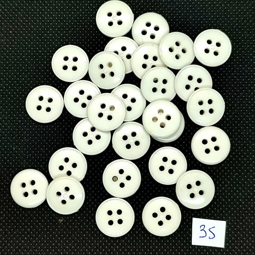 28 boutons en résine blanc - 14mm - 35