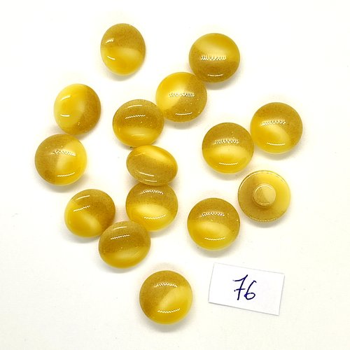 15 boutons en résine jaune - 14mm - 76