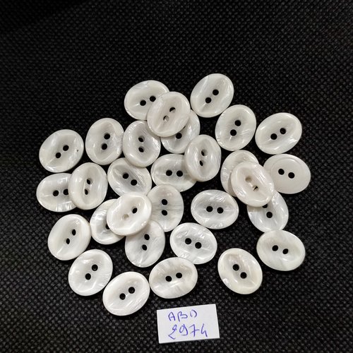 30 boutons en résine blanc cassé - 13x15mm - abd2974