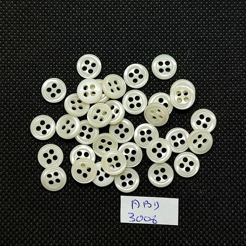 35 boutons en résine blanc cassé - 9mm - abd3008