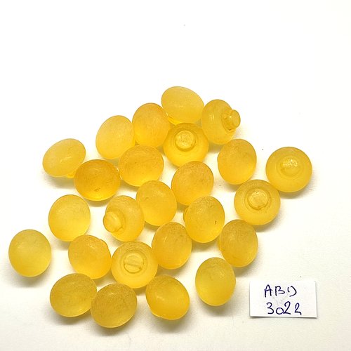 25 boutons en résine jaune - 14mm - abd3022