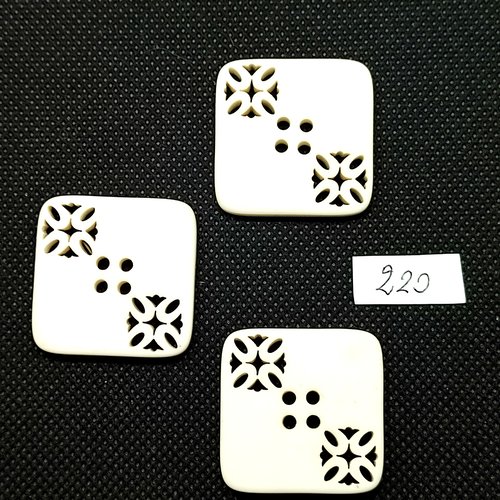 3 boutons en résine blanc - 30x30mm - 220