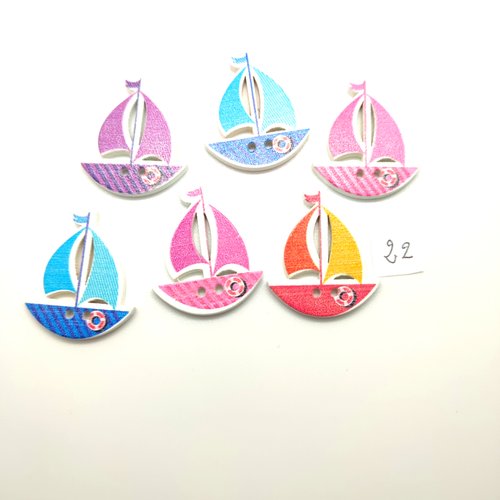 6 boutons fantaisie en bois multicolore (des bateaux) - 25x30mm - bri22