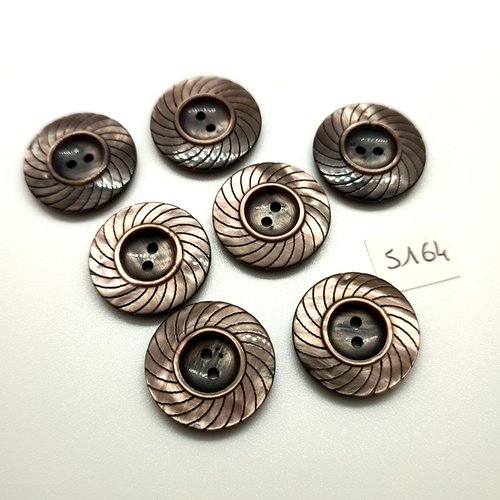 7 boutons en résine marron - 22mm - tr5164