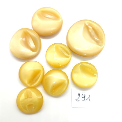8 boutons en résine jaune - 27mm - 22mm et 17mm - 291